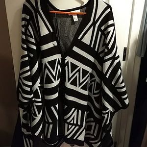 Forever 21 poncho size large